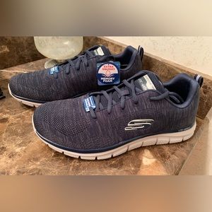 Skechers Men’s Track- Front Runner Sneakers  Navy /Gray Size 13 - New With Box